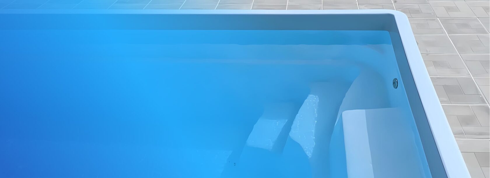 Бордюрный камень для бассейна — установка в Новокузнецке